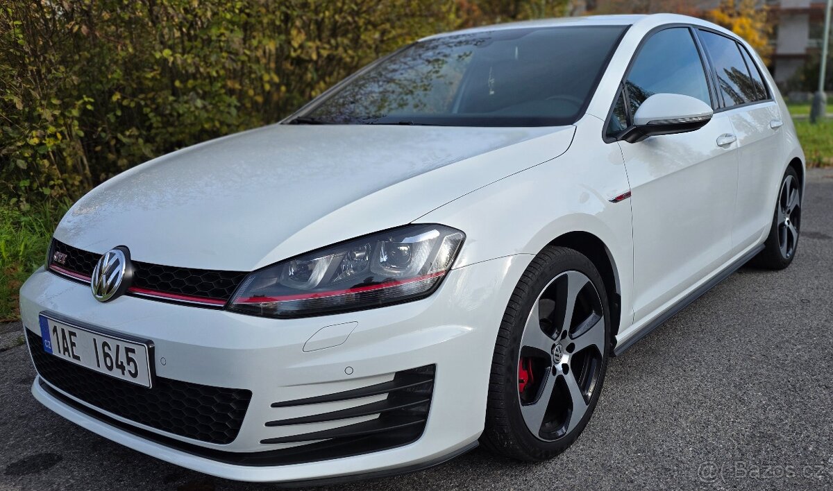Volkswagen Golf 7 GTI 2.0 TSI 162 kW - 14