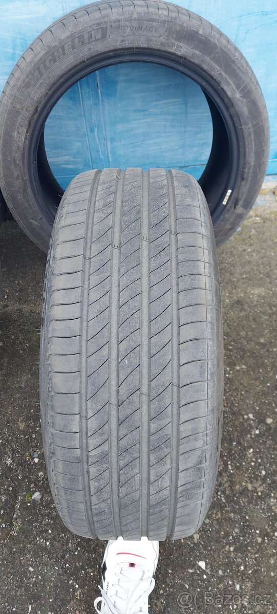 Tesla3-letní origo pneu Michelin e Primacy 235/45 R18,zánovn - 14