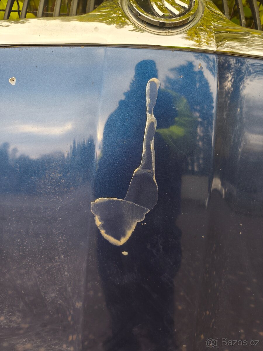 Skoda Octavia 2 - přední kapota - 14