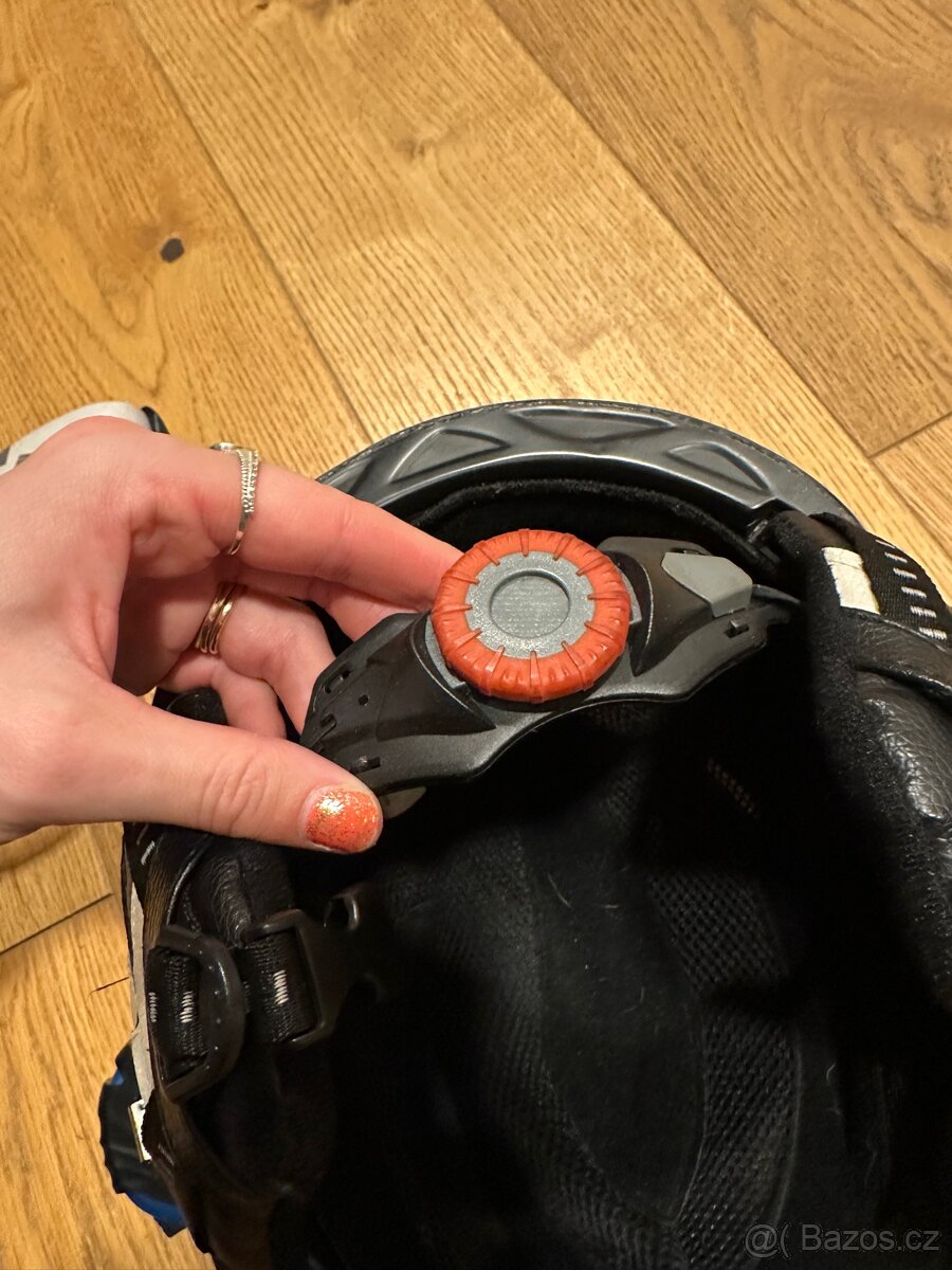 Lyžařská přilba s brýlema vel. L - 14