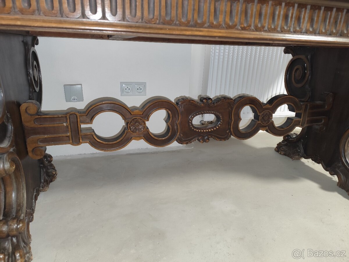 Jídelní stůl a židle - 14