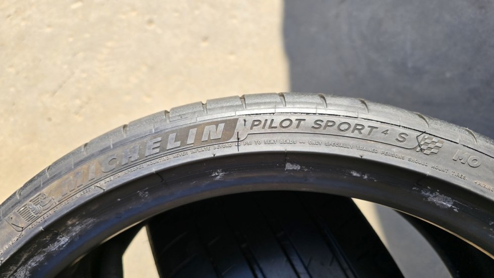 Letní pneu 275/30/20 Michelin - 14