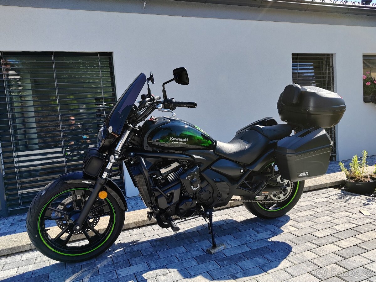 Kawasaki Vulcan S - 14