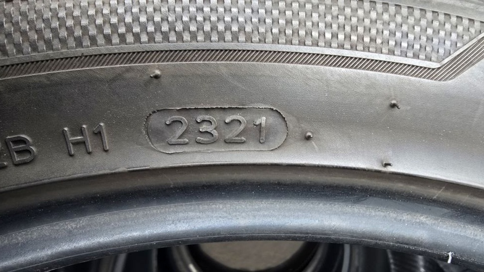 Letní pneu 255/40/19 Hankook - 14