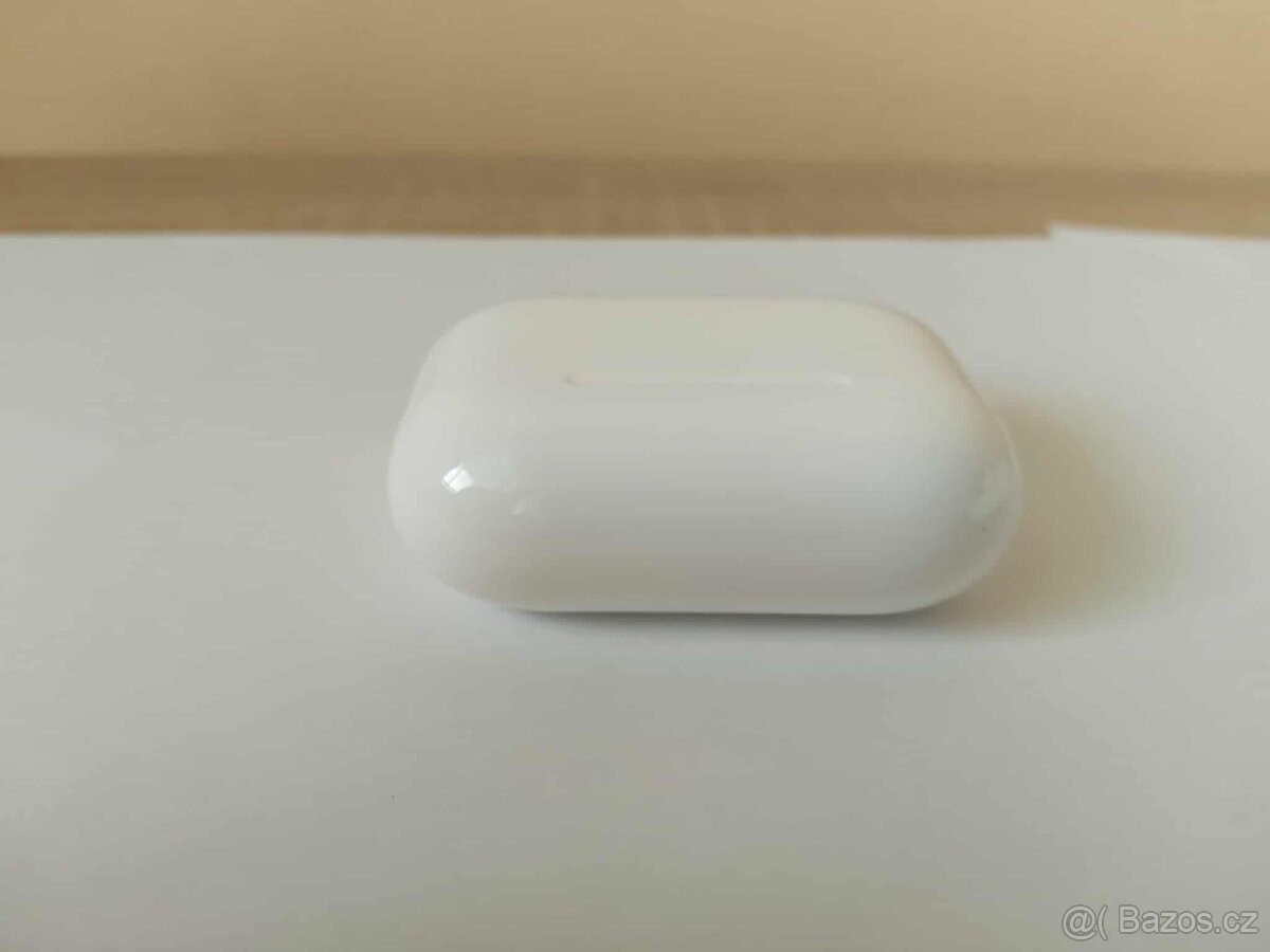 Nové Apple Airpods PRO 3 - 14