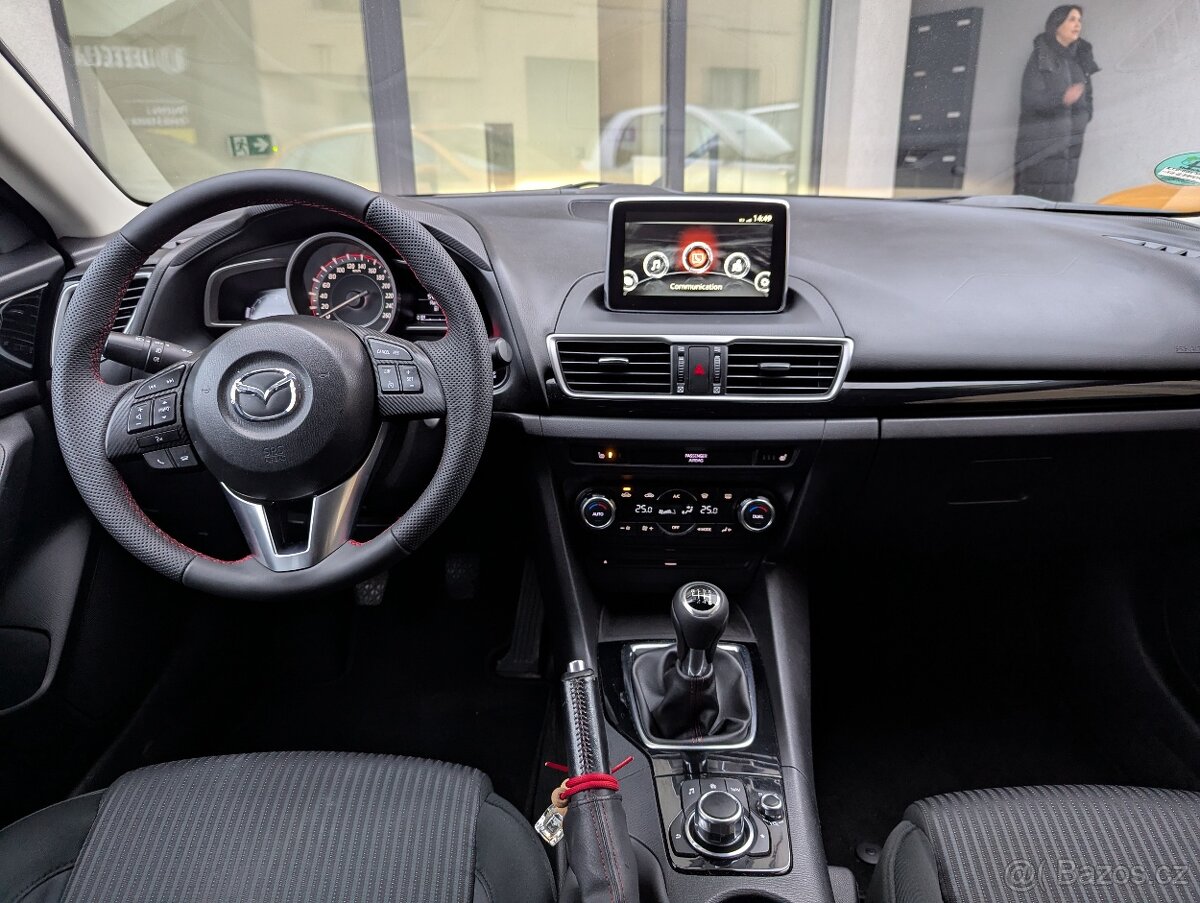 Mazda 3 2.2 D, 6MT, 2014 – pravidelný servis, spolehlivá - 14