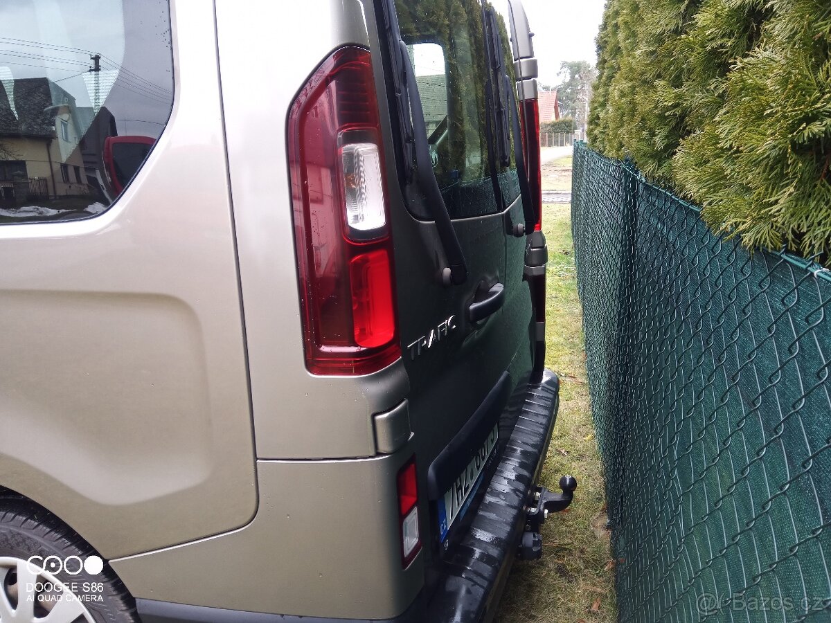 Prodám Renault Trafic 9 místný 2019 107 kw - 14