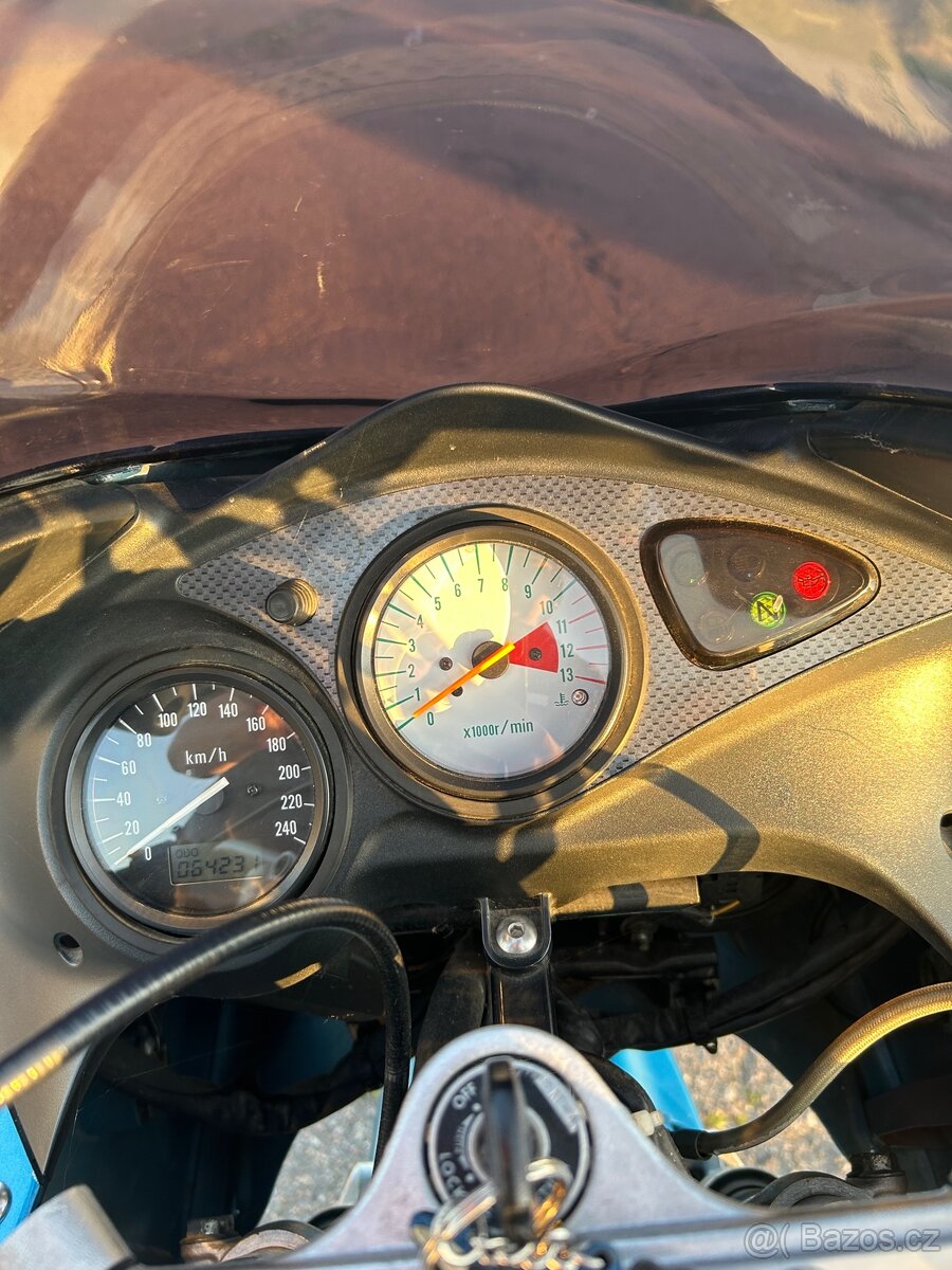 SUZUKI SV 650 S - 14