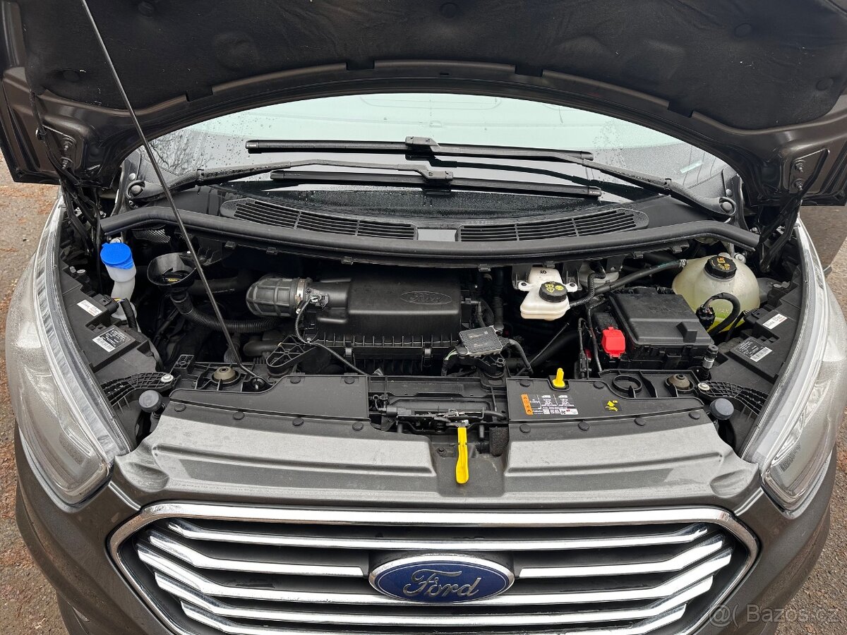 Ford Tourneo Custom se spací vestavbou - 14