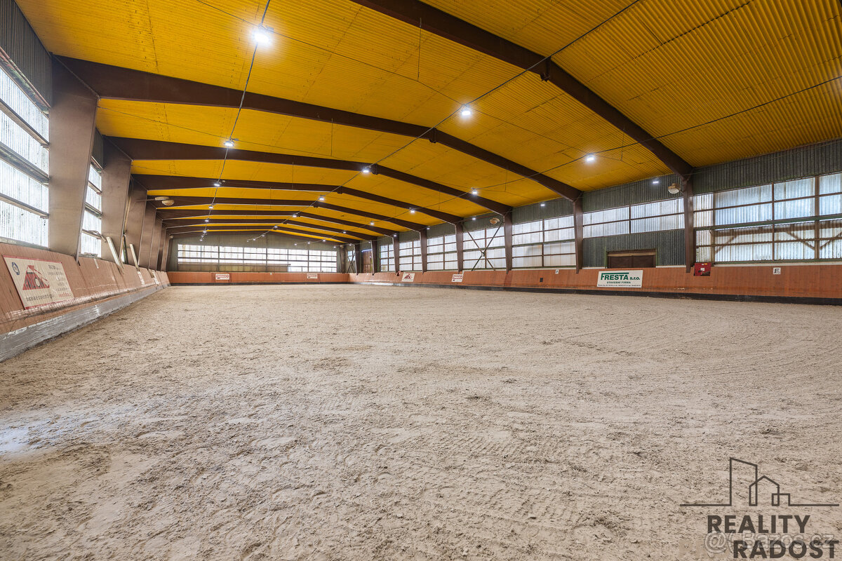 ✨ Poprvé na prodej - Jezdecký areál, Brno - Holásky✨ Pozeme - 14