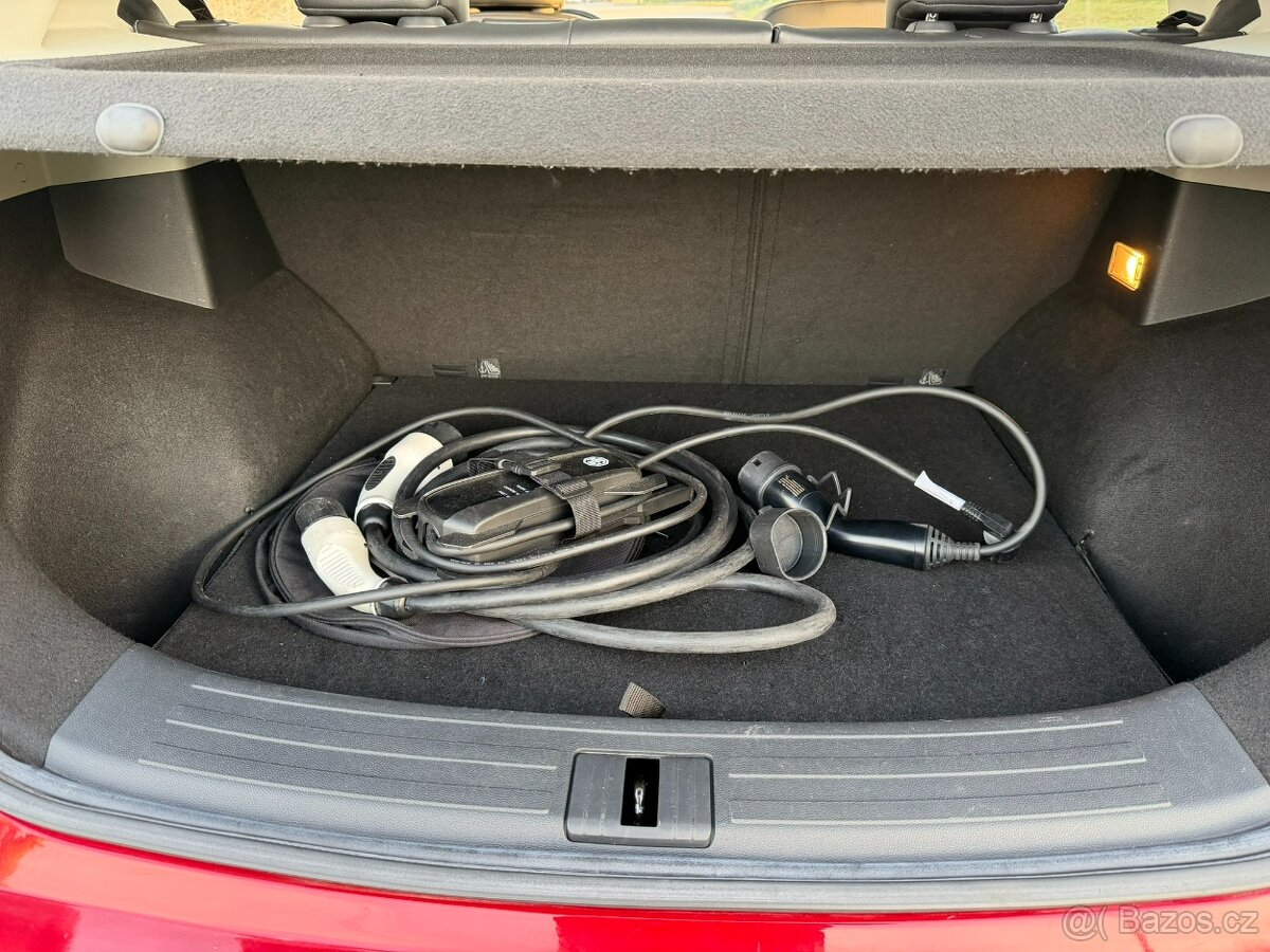 MG ZS, EV 105kW Luxury 73tkm m.ř. 2021 LED 1.Maj pano - 14