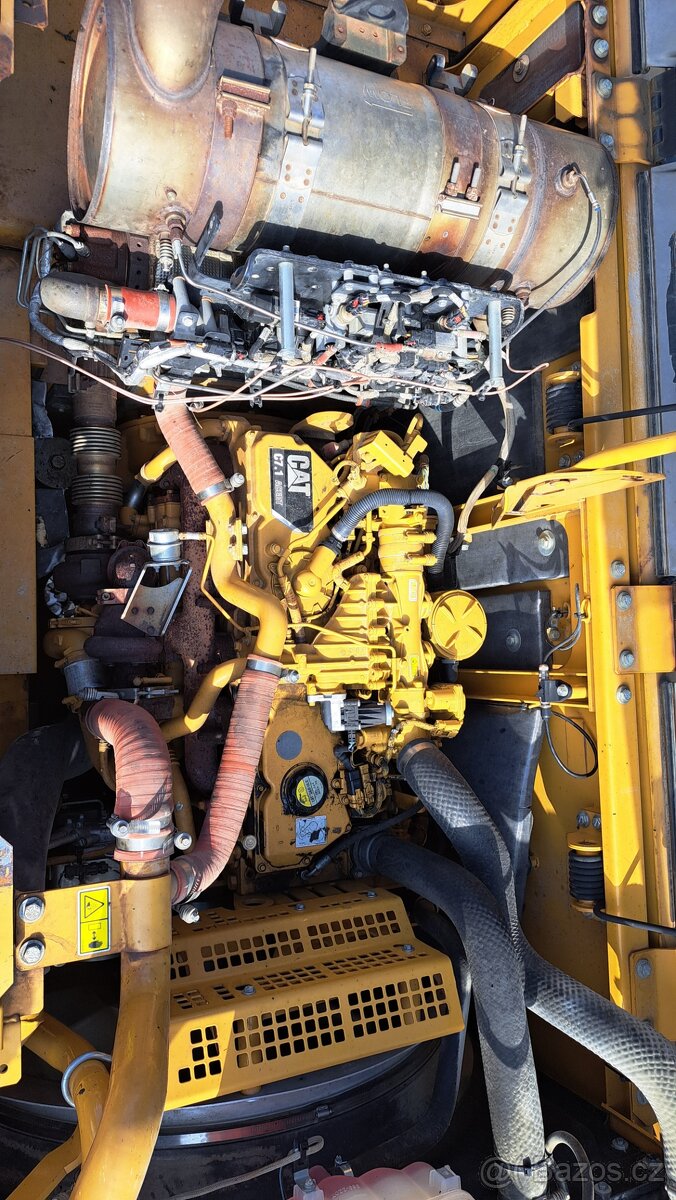 Prodám pásový bagr Caterpillar 324EL - 14