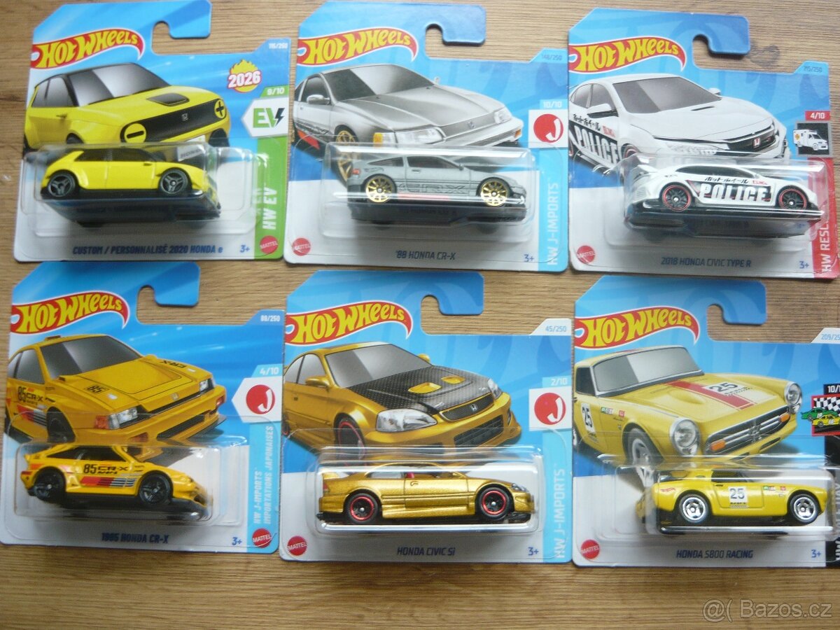 AUTÍČKA HOT WHEELS - 14