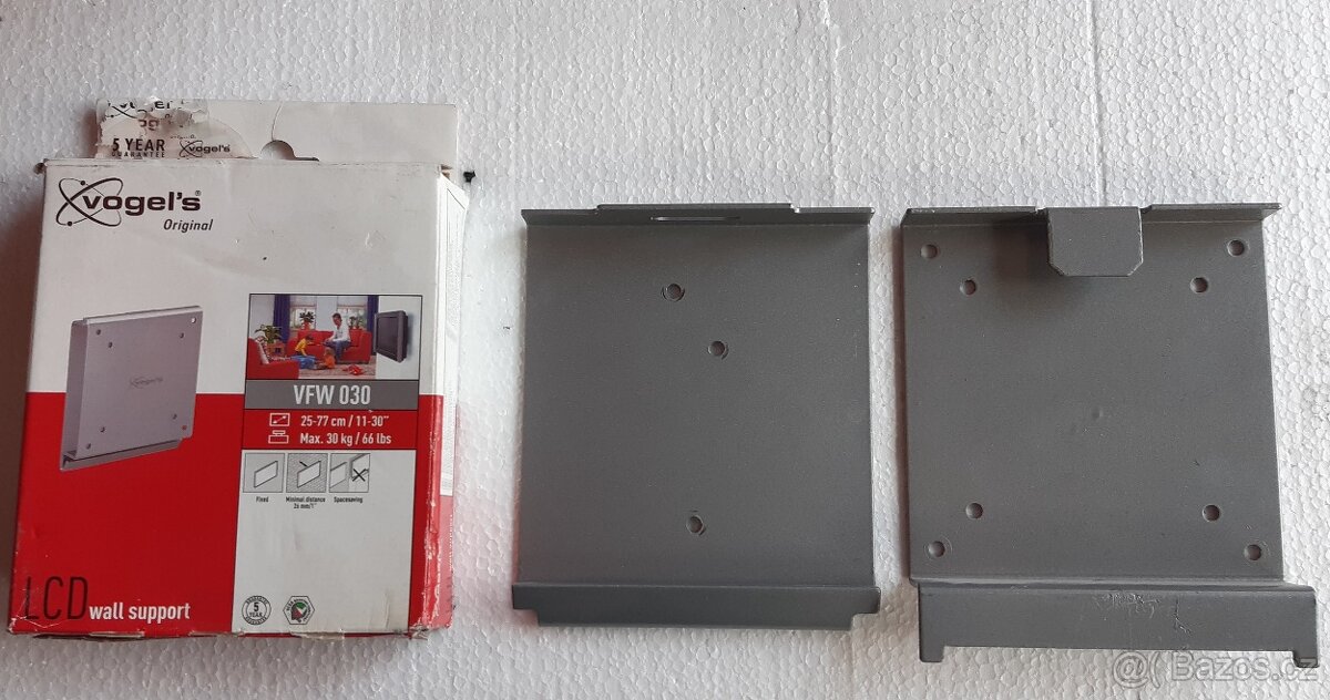 Monitor Acer + držák na zeď - 14