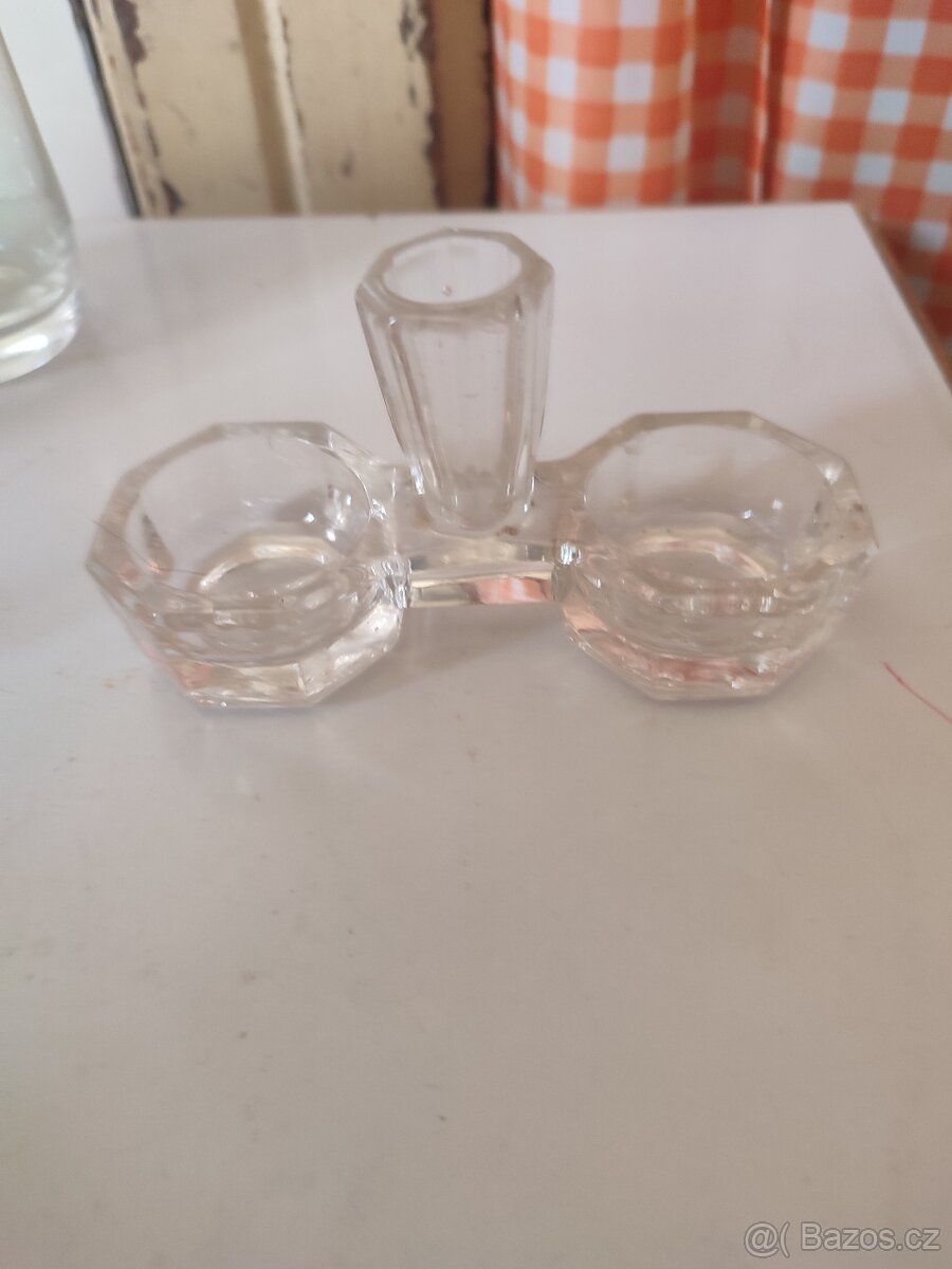 Vázy,sklo,porcelán a jiné - 14