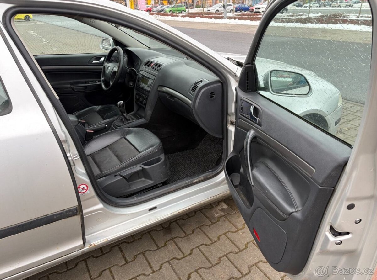 Škoda Octavia II 2.0 TDi 6 rychlostí - 14