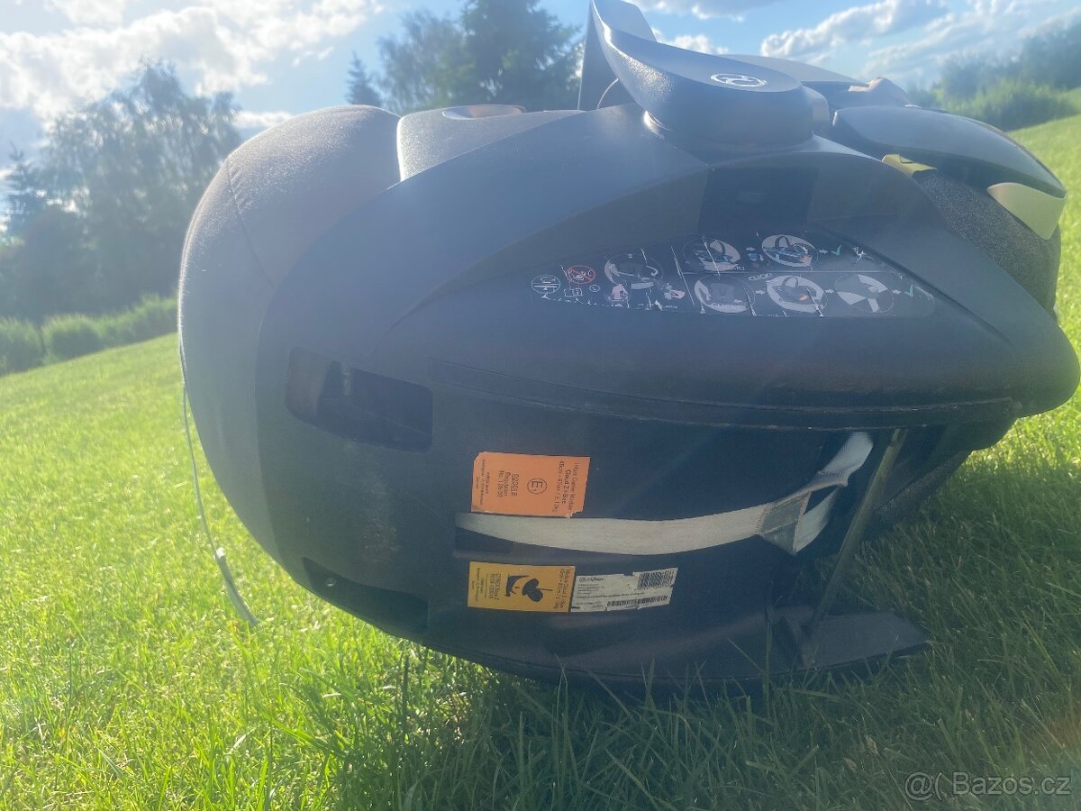 Autosedačka cloud Z i-size + otočný isofix + adaptéry - 14