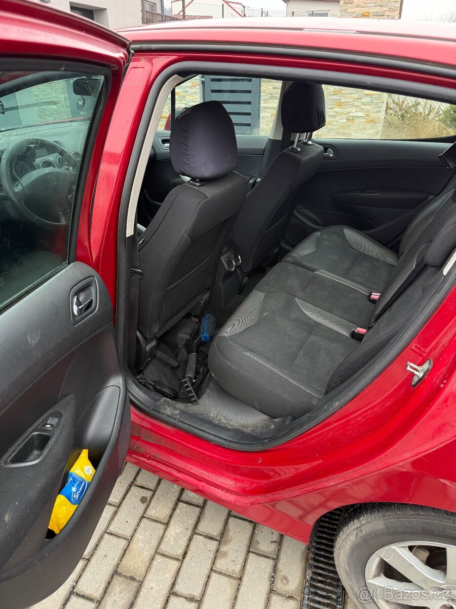 Peugoet 308 1.6 hdi 66kw - 14