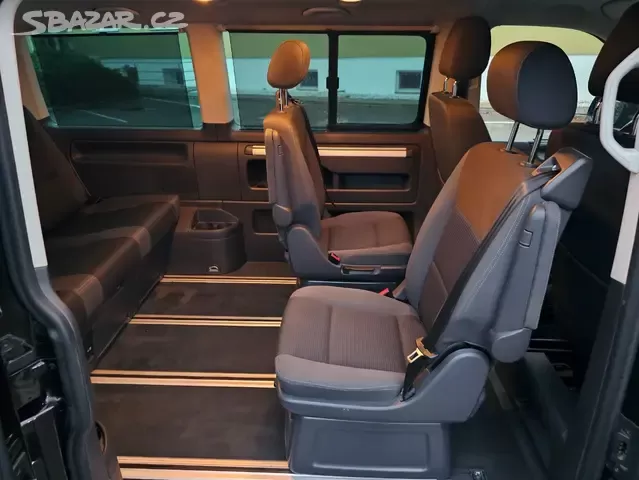 VW Multivan 2.0 TDI 103kW,4x4,Webasto,Tažné,Xenon,2015 - 14