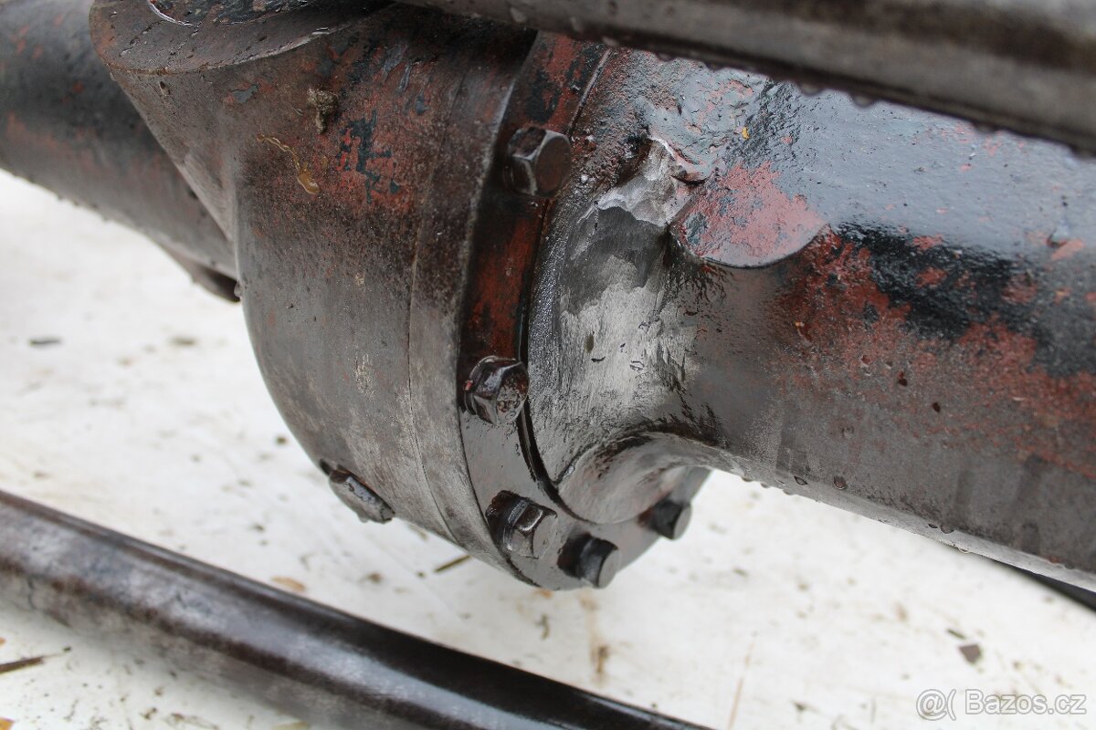 Zetor 7245 přední náprava převodovka kola kardan šrouby - 14