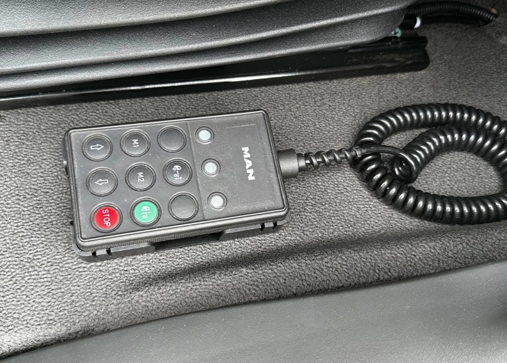 MAN TGL 12.220 - 4x2 – Skříň + Hč – EURO 6 - 14