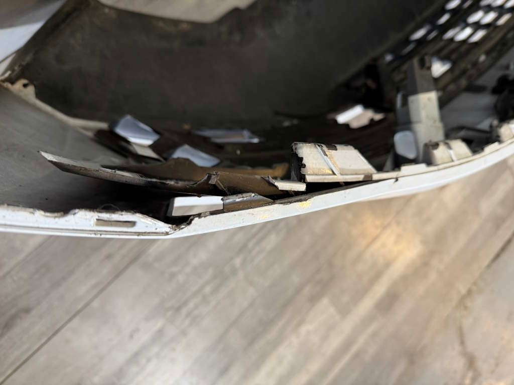 ŠKODA KAROQ - 2017-2020 - 57A - nárazník OST + maska - 14