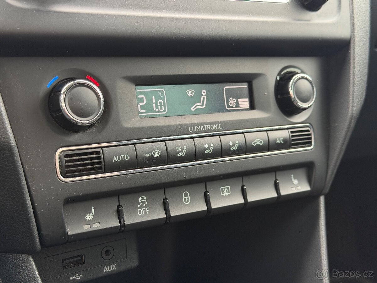 Škoda Rapid 1.2TSi 100EDITION 2015 SUPER STAV - 14