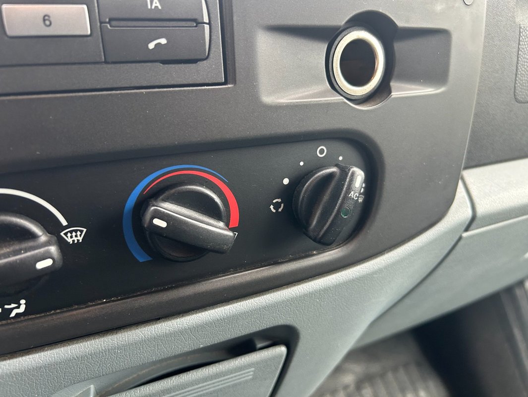 Ford Transit 2.2 TDCi L4 114 kw - 14