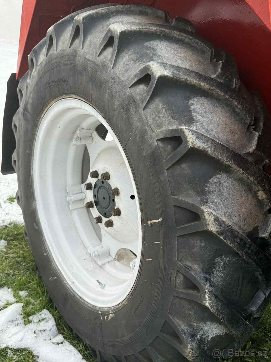 Zetor 7011 s TP, SPZ a platnou STK do 2028 - 14