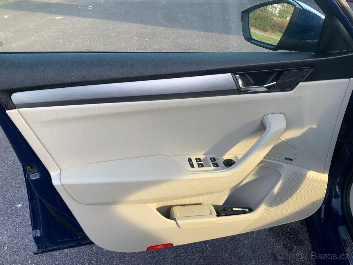 Škoda Superb 1.4TSi, 110kw, 1.majitel,ČR - 14