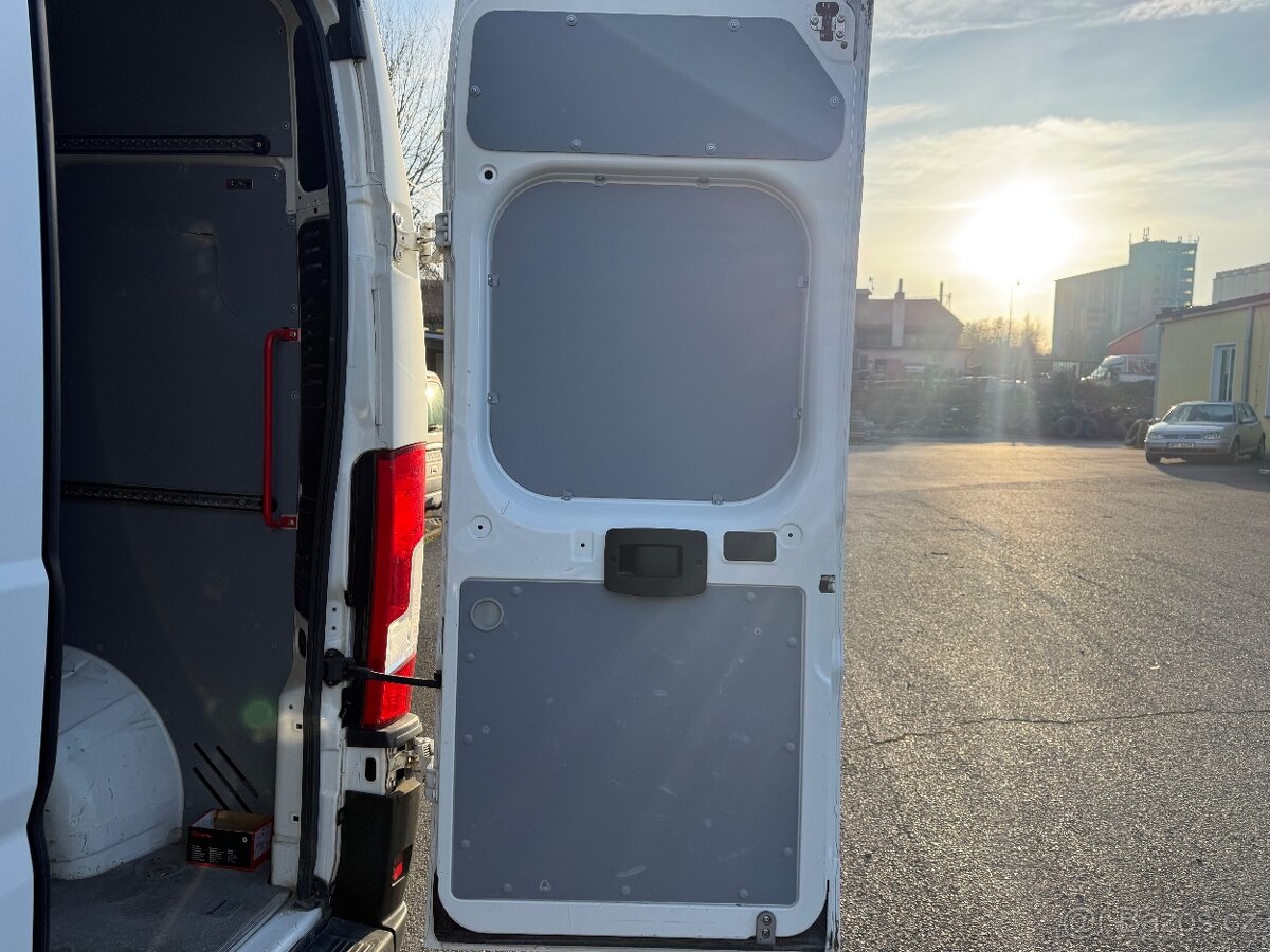 Citroen Jumper 2,2 HDi 103 kw .11/2019.jen 139t.km - 14