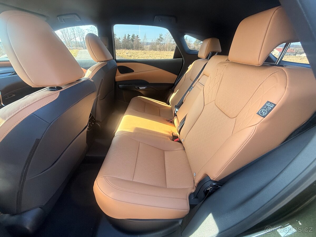 Lexus RX 450h+ EXECUTIVE AWD 1.majitel ČR, záruka - 14