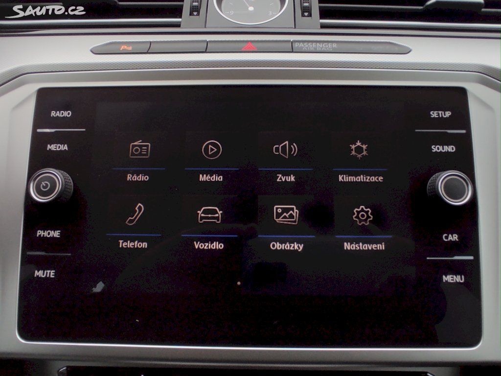 Volkswagen Passat b8 1.6tdi, 88kw. Manual. 2018 - 14