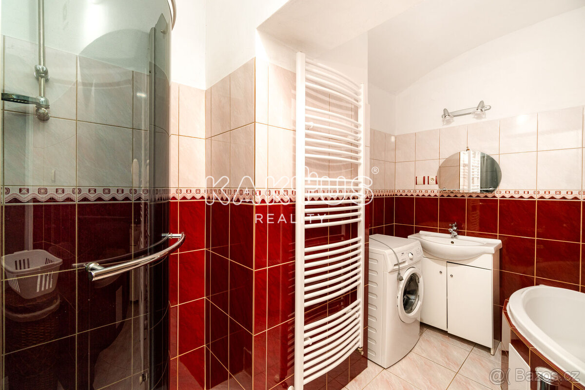 Prodej RD o dvou bytových jednotkách na ulici Staré Purkarti - 14