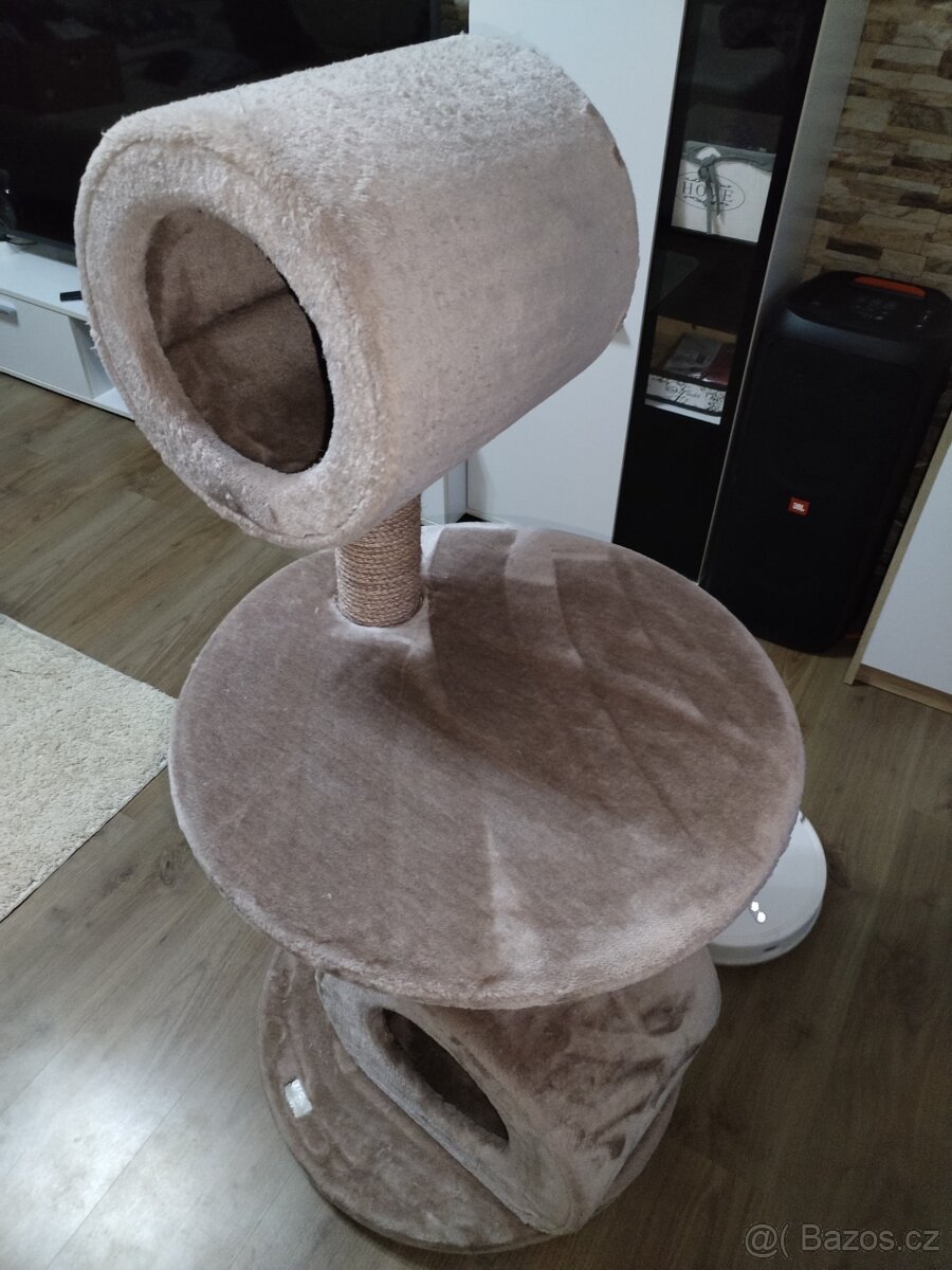 Růžový pelíšek škrabadlo pro kočičku zánovní - 14