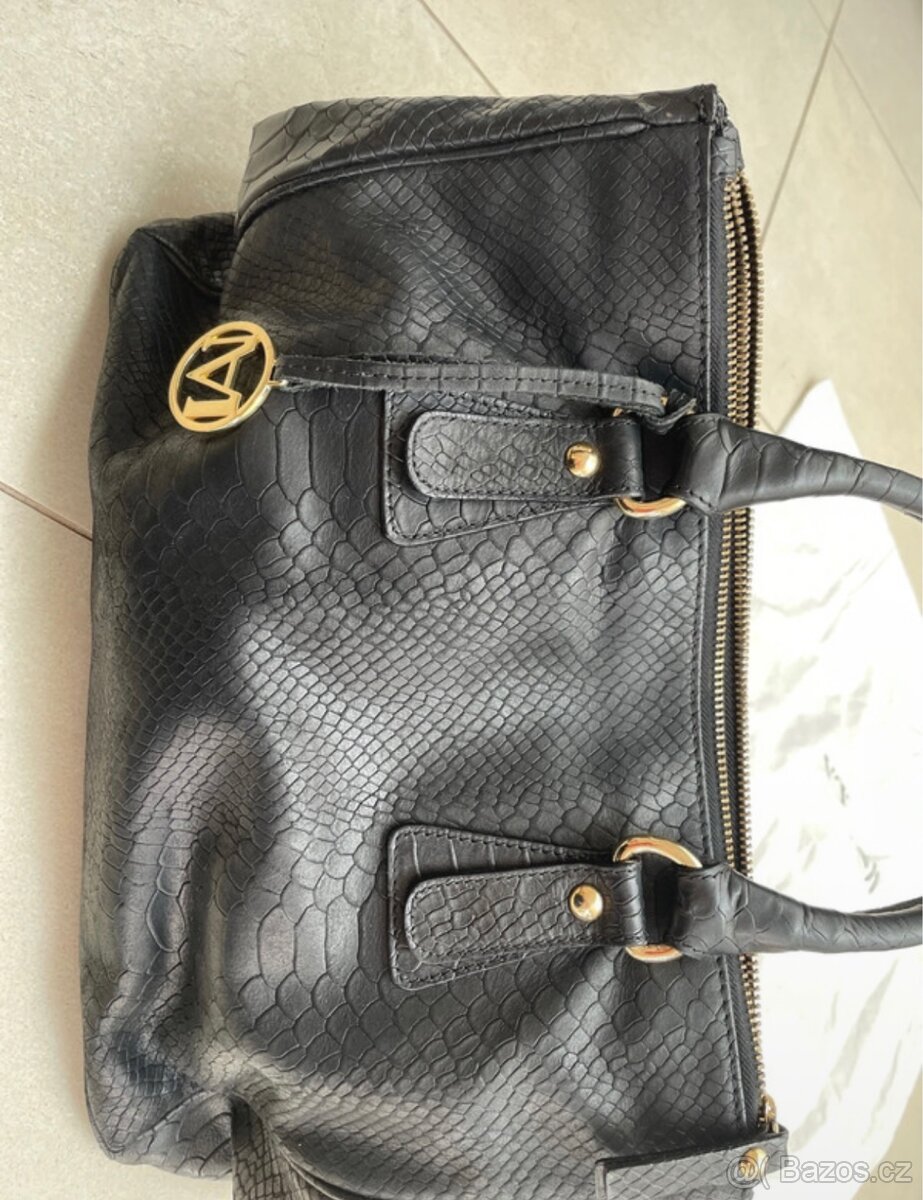 Černá kožená dámská kabelka Marella - 14