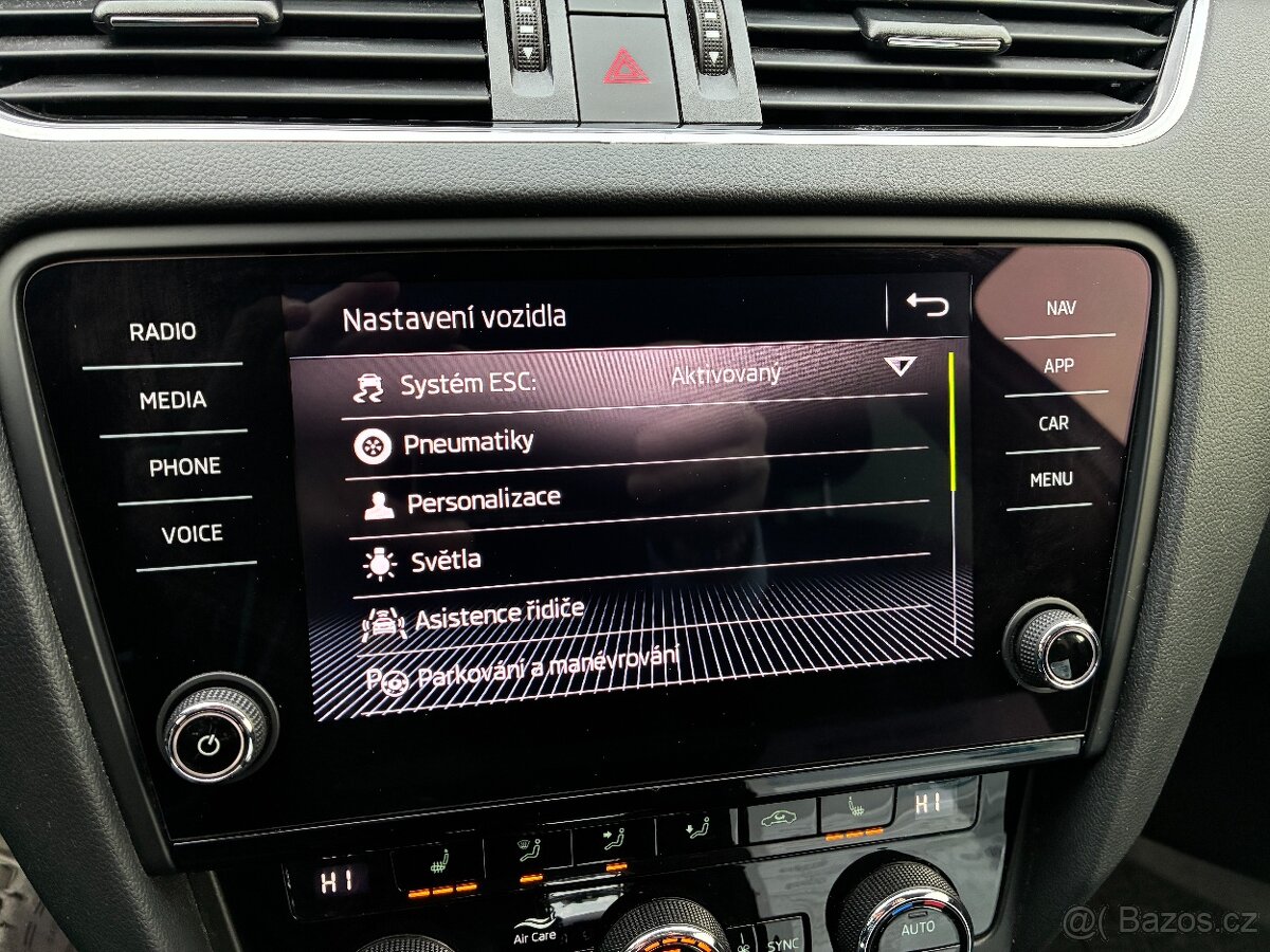 Škoda Octavia 2.0TSI 140kW AUTOMAT STYLE DPH - 14