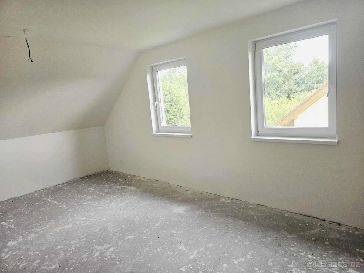 Pronájem rodinného domu 6+1, 183 m2 - 14
