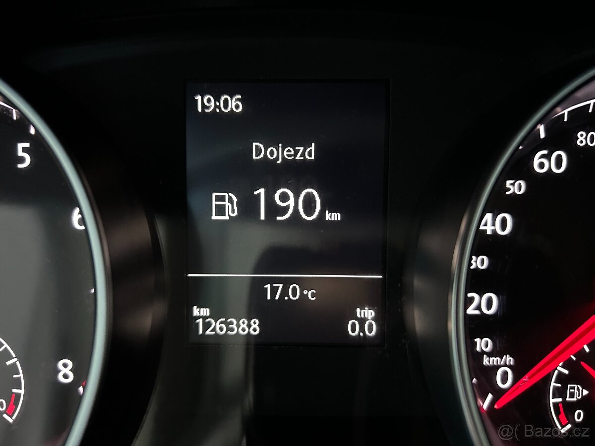 Volkswagen Golf 7 1.2 TSI 81kW,LOUNGE,SERVISKA - 14