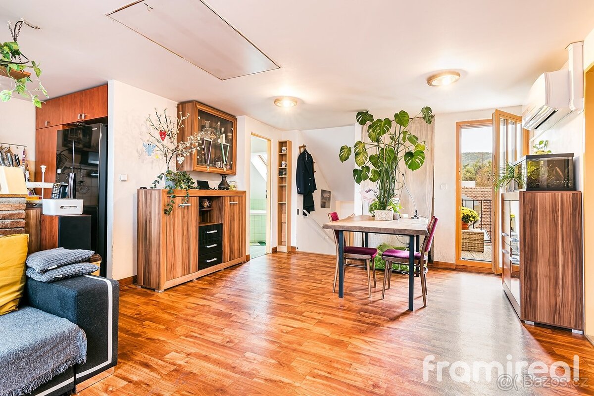 Prodej rodinného domu 297 m², Brno - Bystrc, ev.č. 01929 - 14