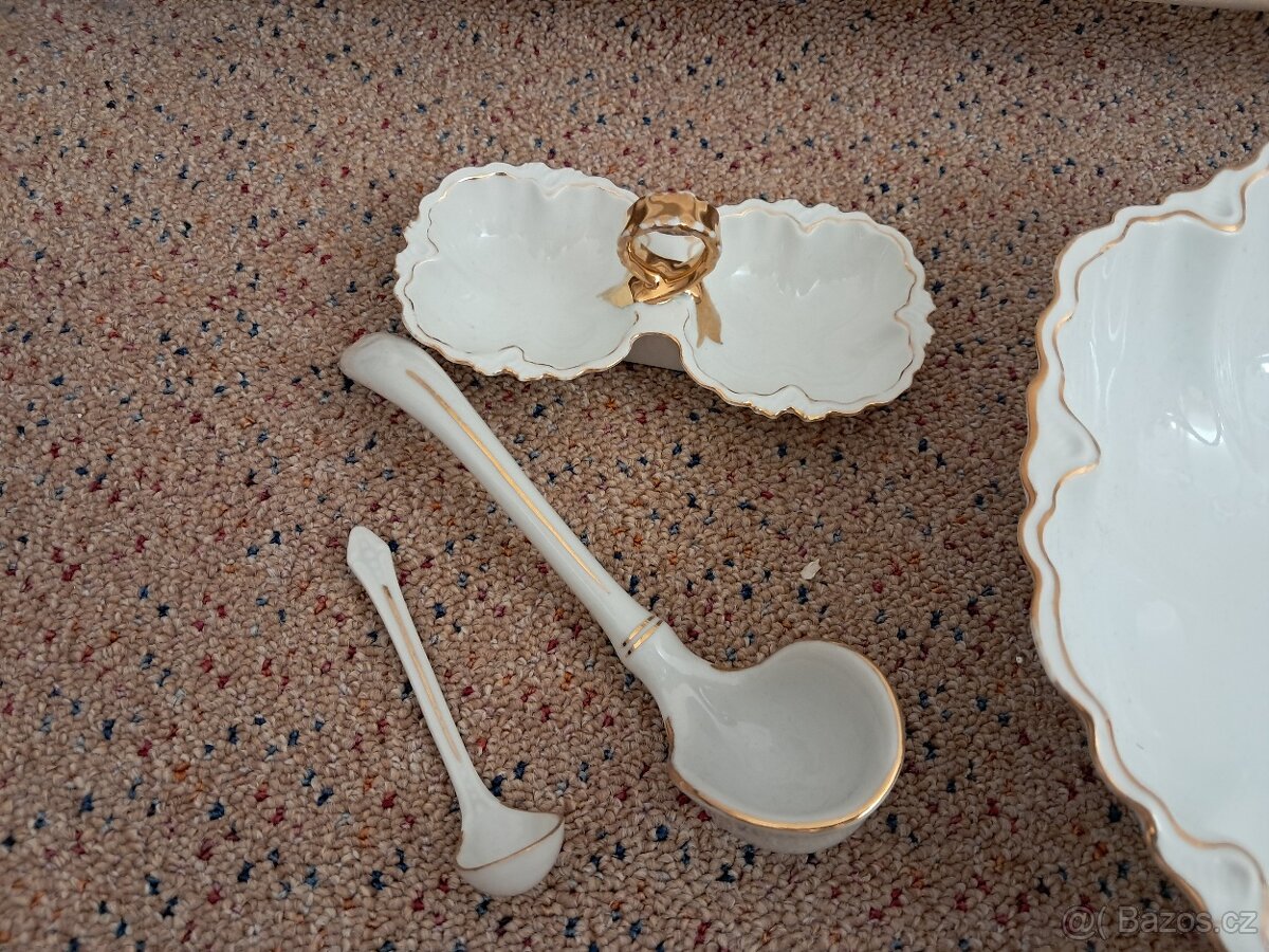 STARÝ PORCELÁNOVÝ SERVIS - MZ - ALTROHLAU - CMR - 14