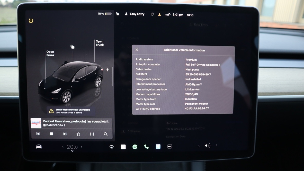 Tesla Model Y, Long Range 4WD, SoH 93.4% - 14
