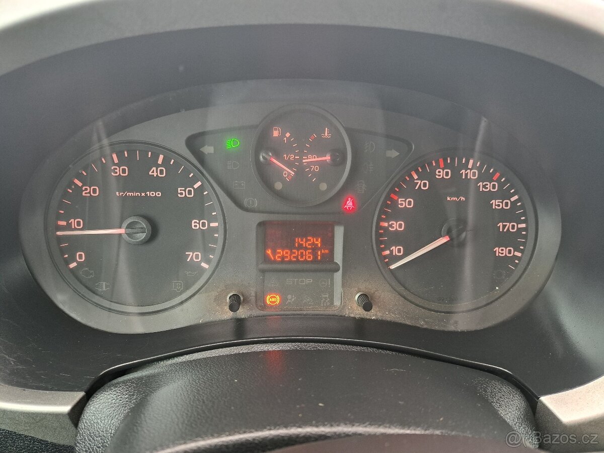 citroen berlingo multispace 1,6hdi 2009 - 14