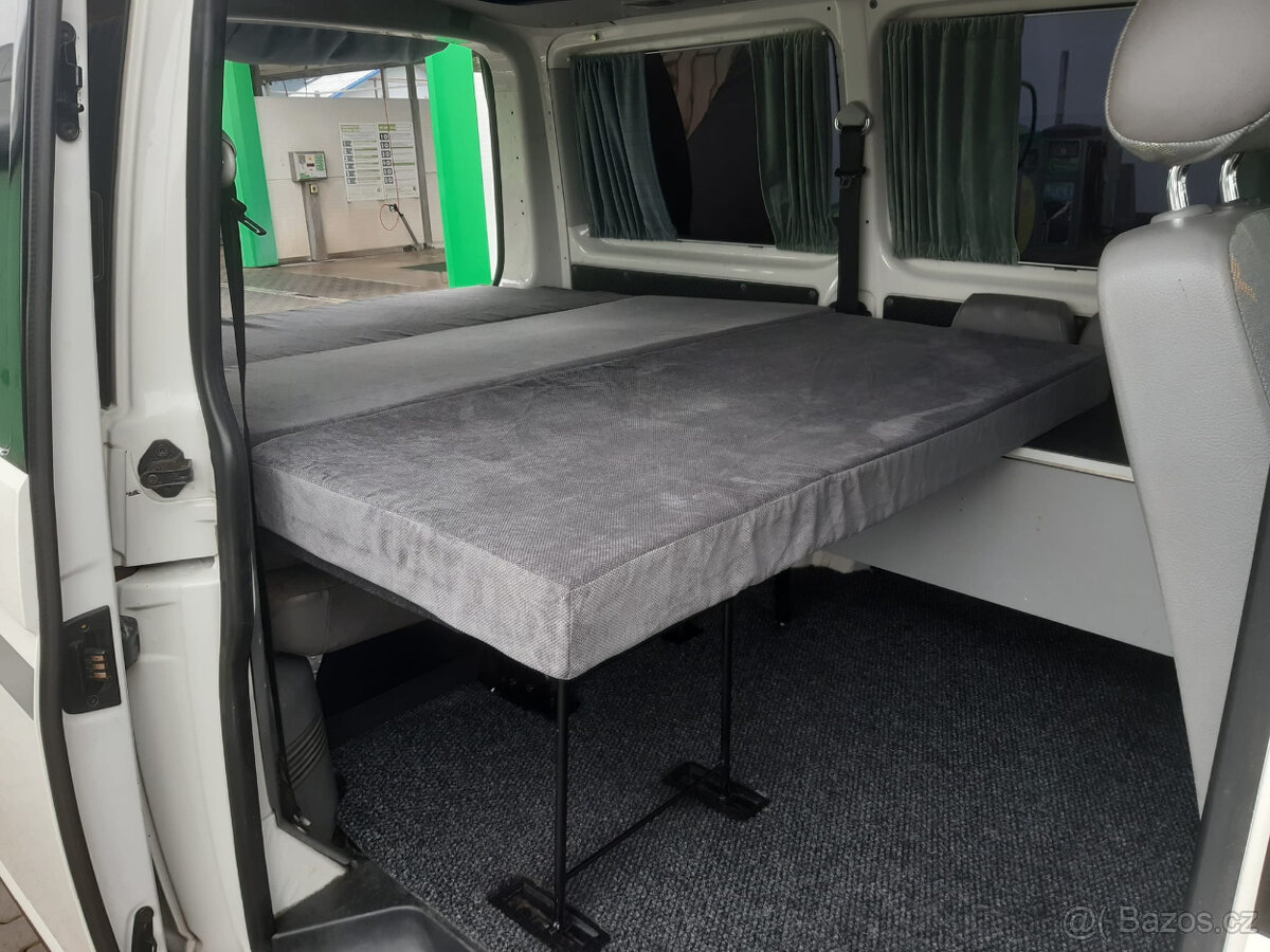 VW Transporter Camper 1,9, 2005, 63kw, 8míst, bez DPF, M1 - 14