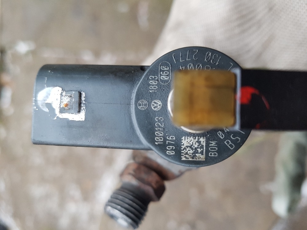 vw T5 revidované vstřikovače 2,5 TDi a 1,9 TDI možno sada - 14