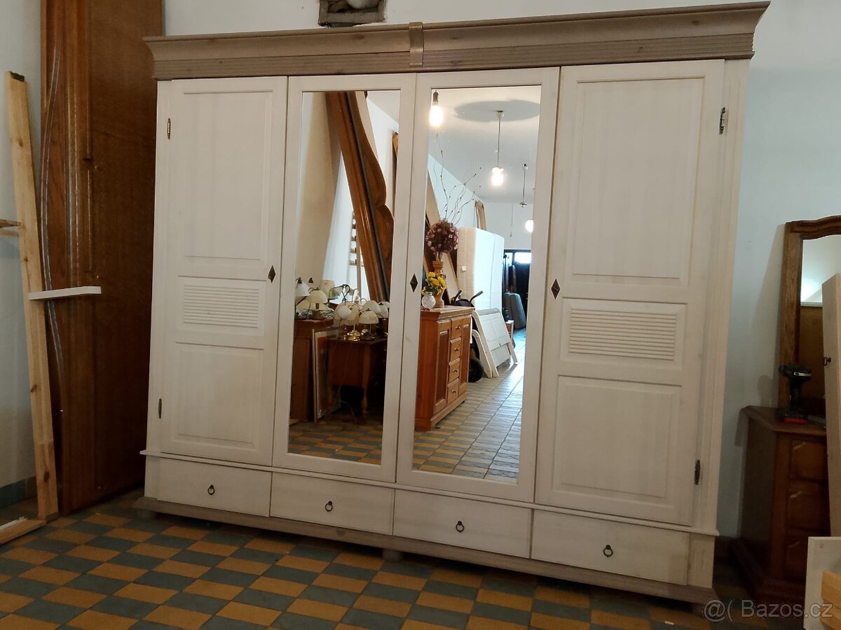 KOMPLETNÍ CELOMASIVNÍ LOŽNICE GUSTAV - 14