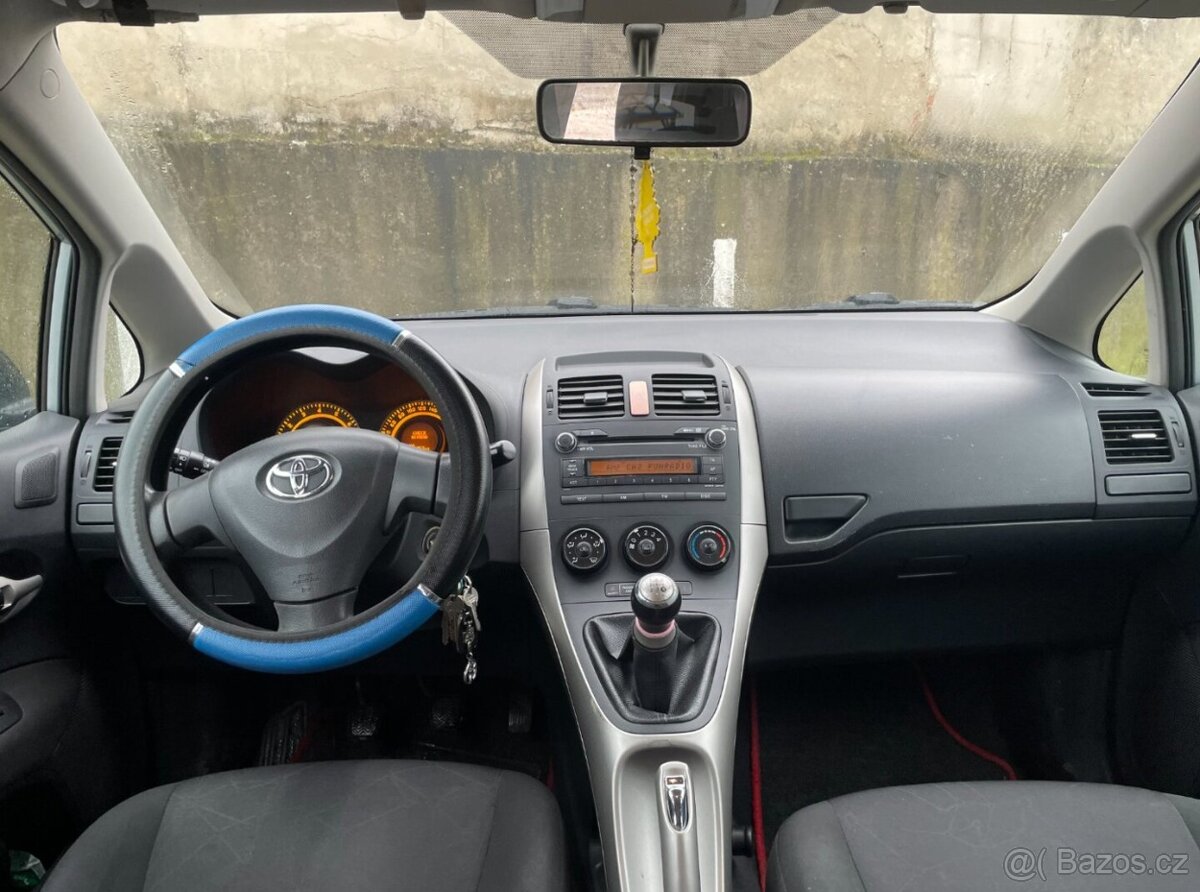 Toyota Auris 1.4 2008 - 14