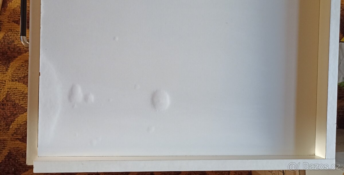 Malý stolek / přebalovací pult se šuplíky - 14