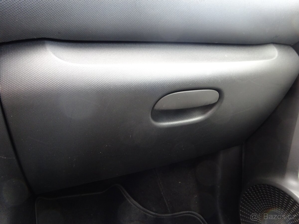 Renault Twingo 0,9 i, GARANCE KM,1 MAJITEL - 14