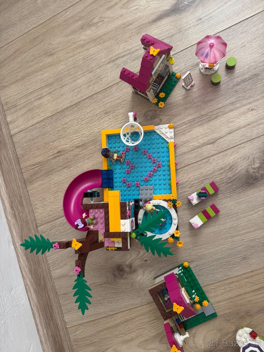 Lego Friends- bazén - 14